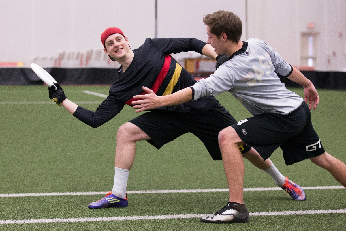 Ultimate Frisbee University of Guelph Fitness and Recreation